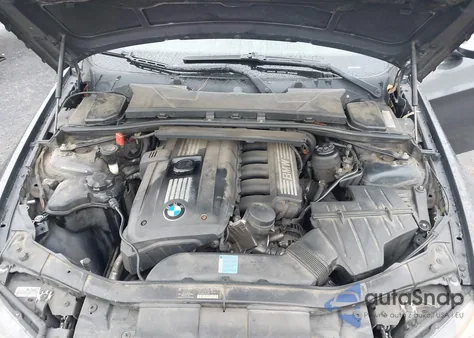 2007 BMW 328Xi z USA, uszkodzony, nr VIN WBAVC93557KX60493